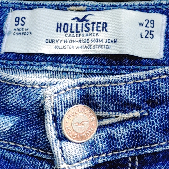 Hollister Destroyed Mom Jeans Size 9S - 29W 25L - Picture 2 of 5